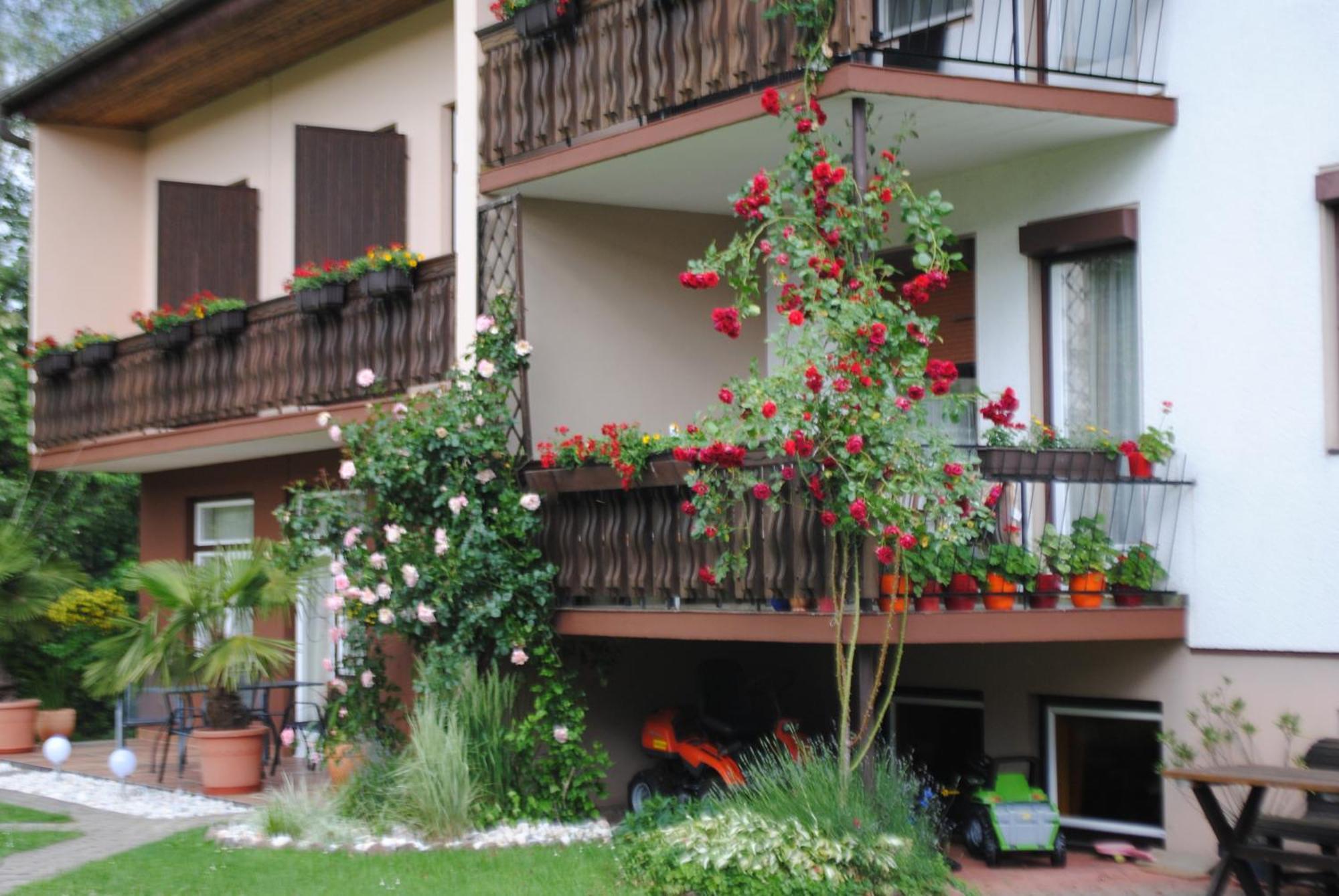 Ferienhaus Michor Latschach ober dem Faakersee エクステリア 写真