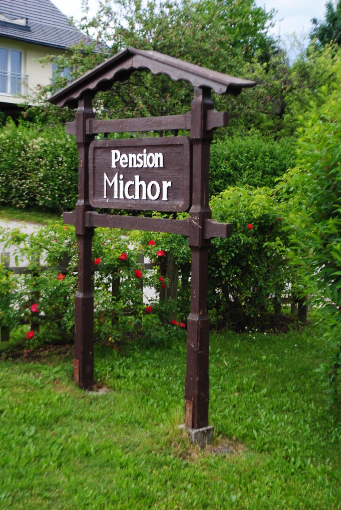 Ferienhaus Michor Latschach ober dem Faakersee エクステリア 写真