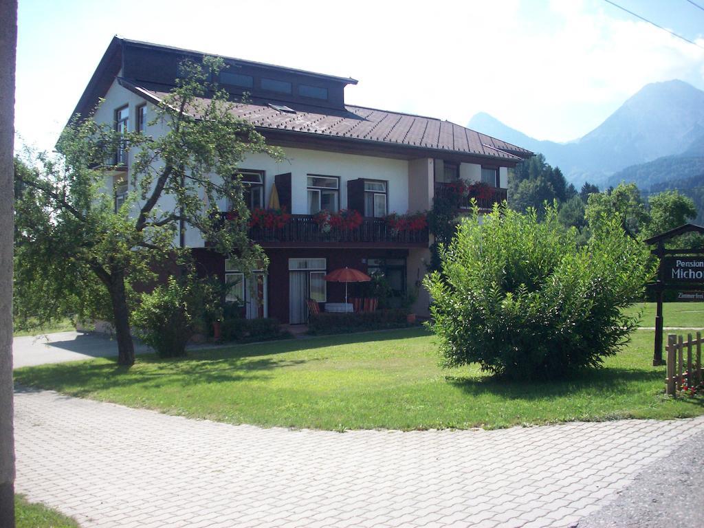 Ferienhaus Michor Latschach ober dem Faakersee エクステリア 写真
